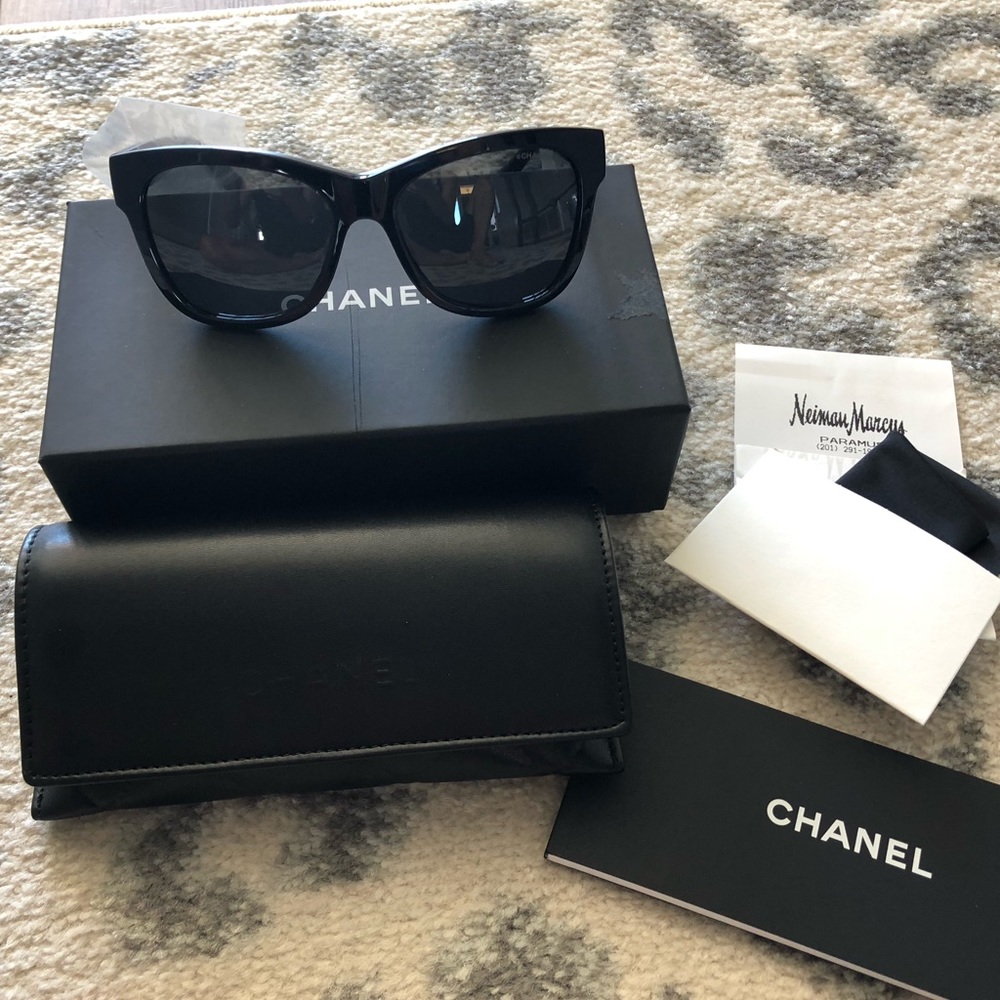 CHANEL Black Sunglasses